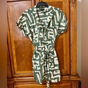 Green and Cream African Print Romper. Size 2X (fits like a 1X)